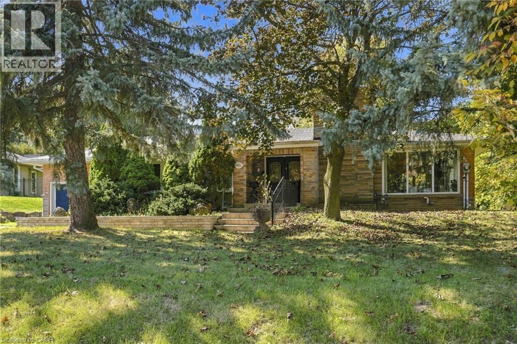 904 Montgomery Drive Property Photo 4