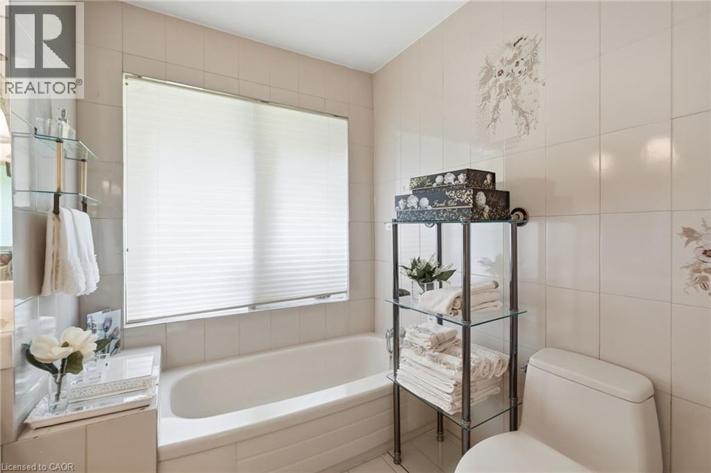 904 Montgomery Drive Property Photo 30