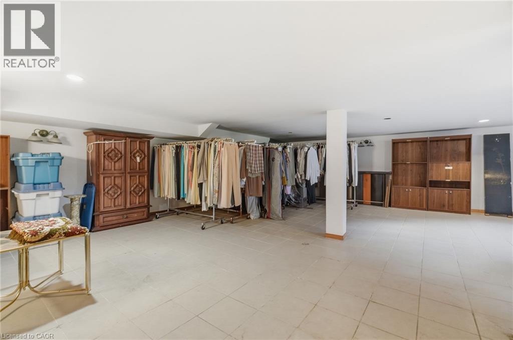 904 Montgomery Drive Property Photo 32