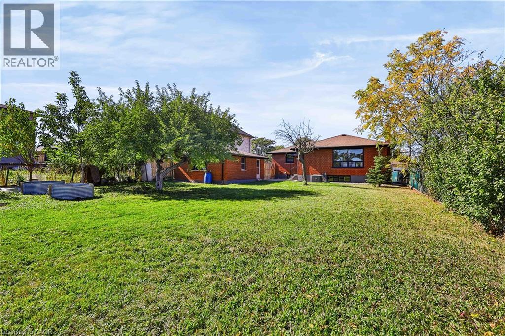 38 Deerhurst Road Property Photo 32