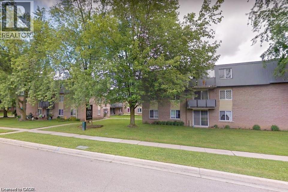 633 Barber Avenue N Unit# 7 Property Photo 1