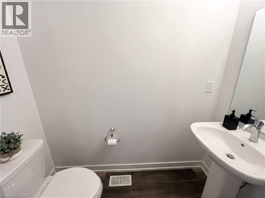 350 River Road Unit# 18 Property Photo 4