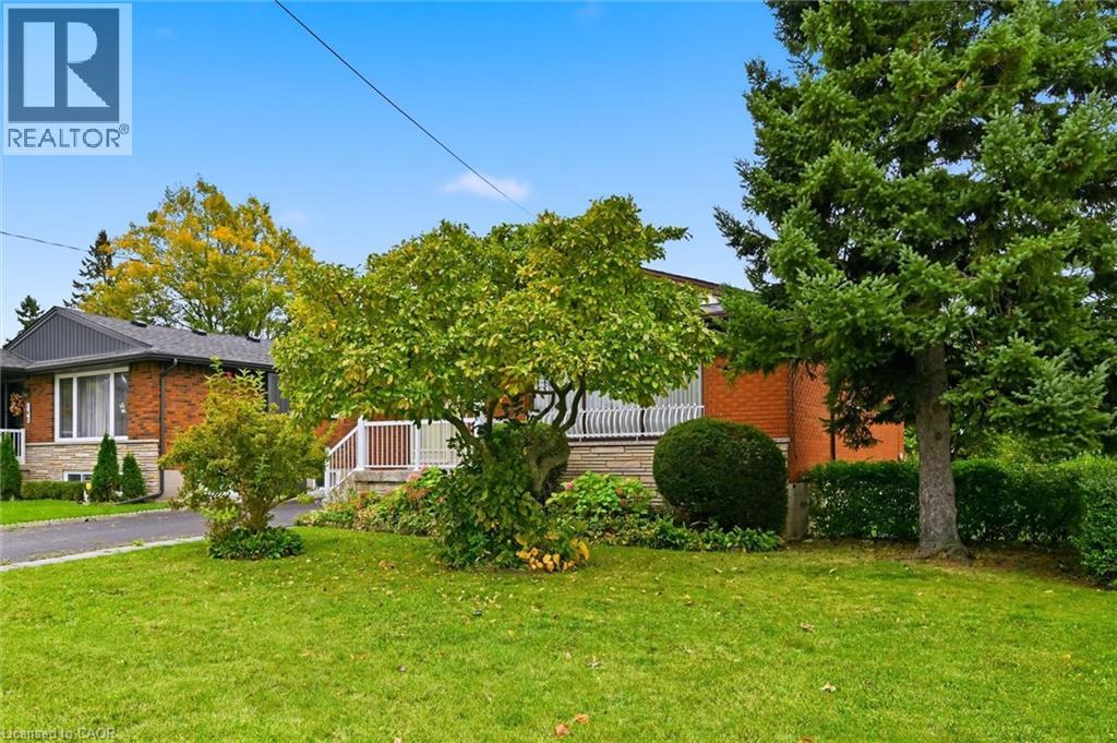 138 Luscombe Street Property Photo 3
