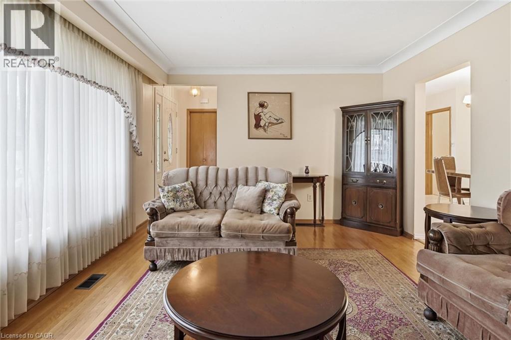 138 Luscombe Street Property Photo 7