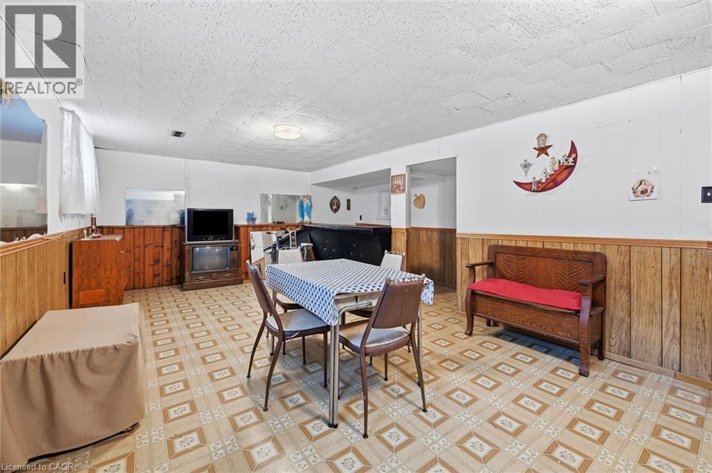 138 Luscombe Street Property Photo 29