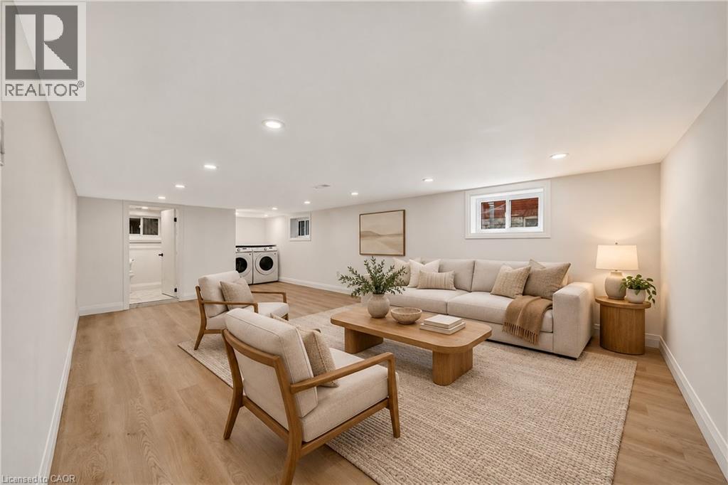 229 Park Row S Property Photo 32