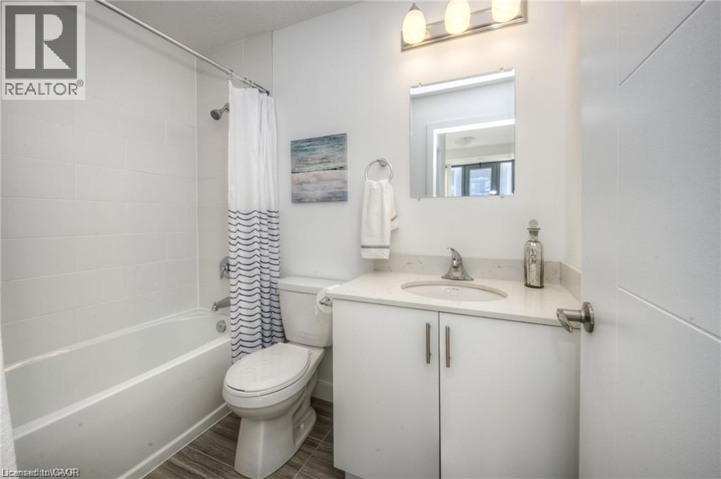 1438 W Highland Road W Unit# 1006 Property Photo 5