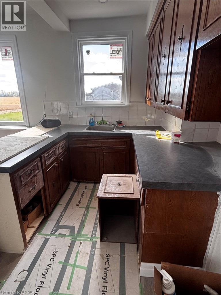 598 Mud Street E Property Photo 11