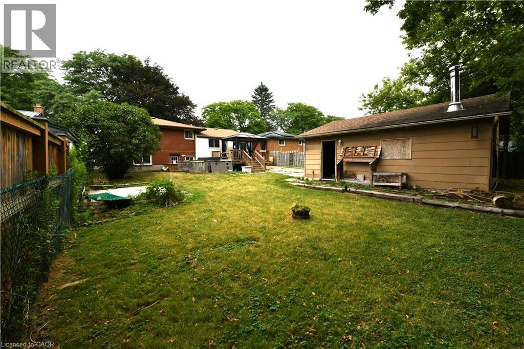37 Ebury Crescent Property Photo 13