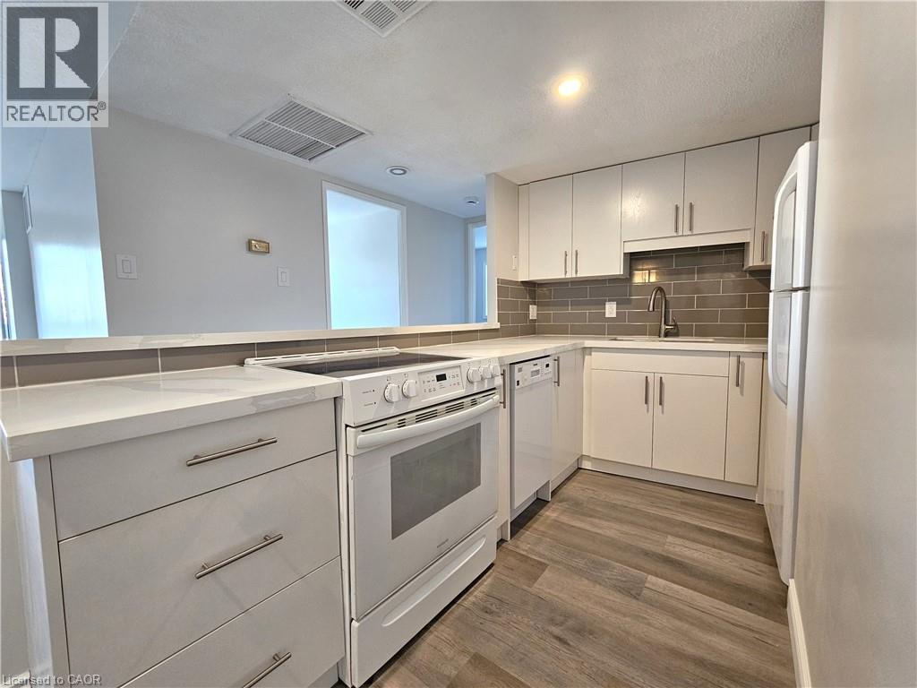 260 Sheldon Avenue N Unit# 508 Property Photo 5