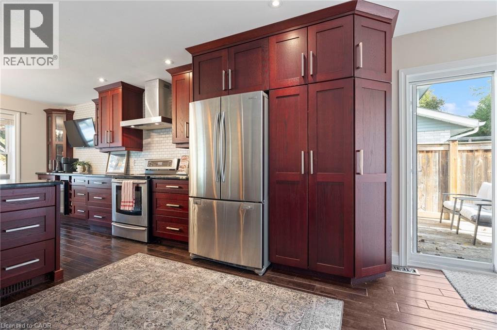 273 Colborne Street Property Photo 11