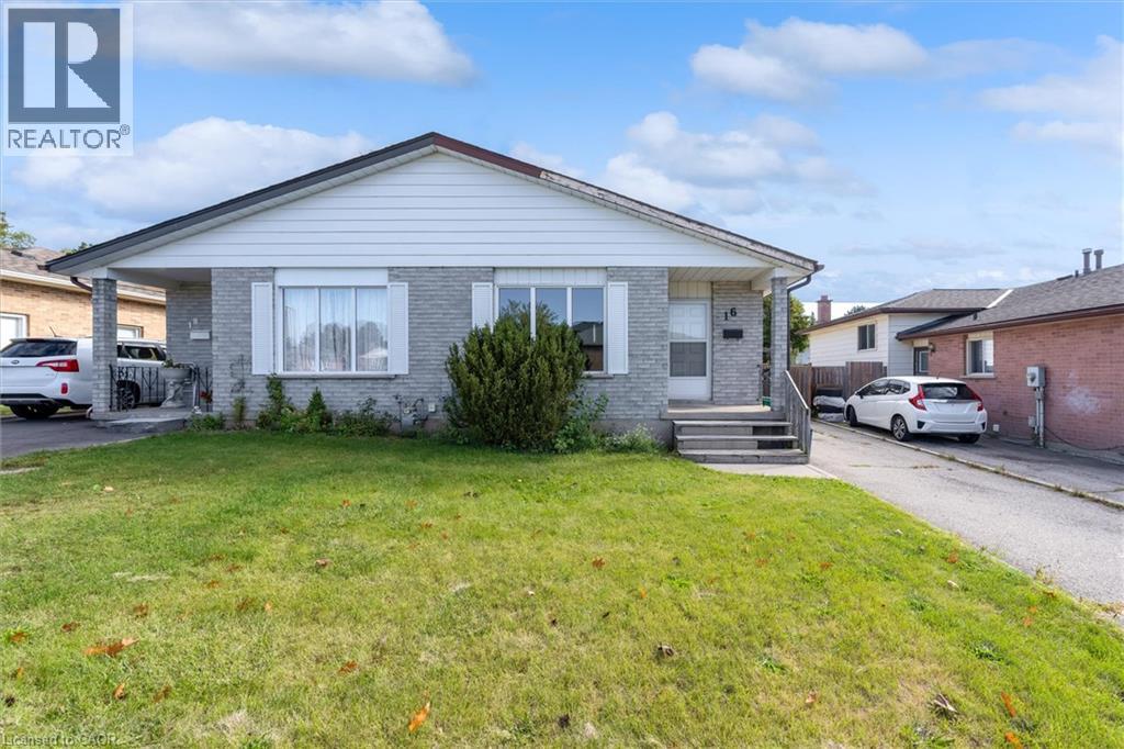 16 Crystal Court Property Photo 1