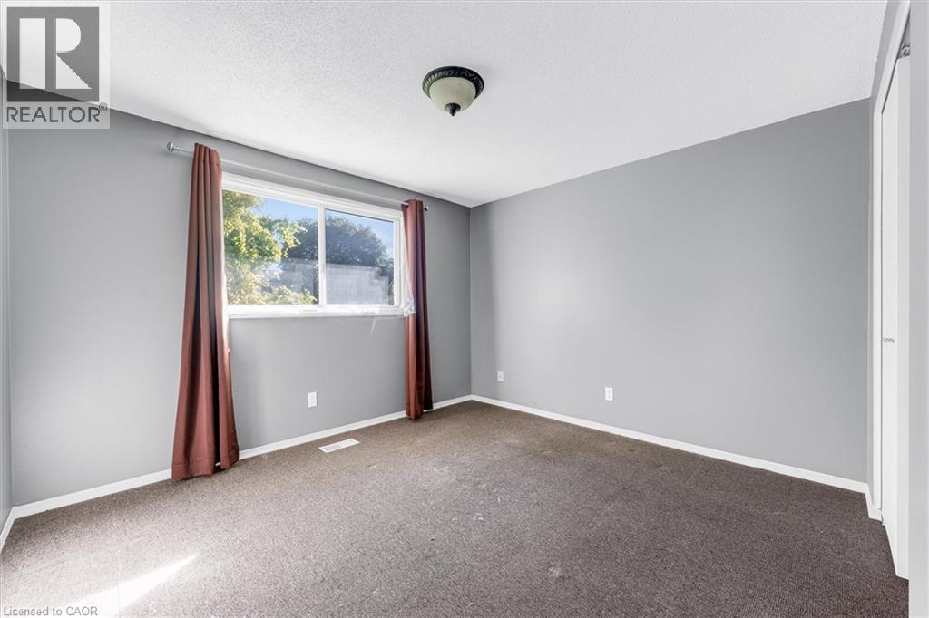 16 Crystal Court Property Photo 16