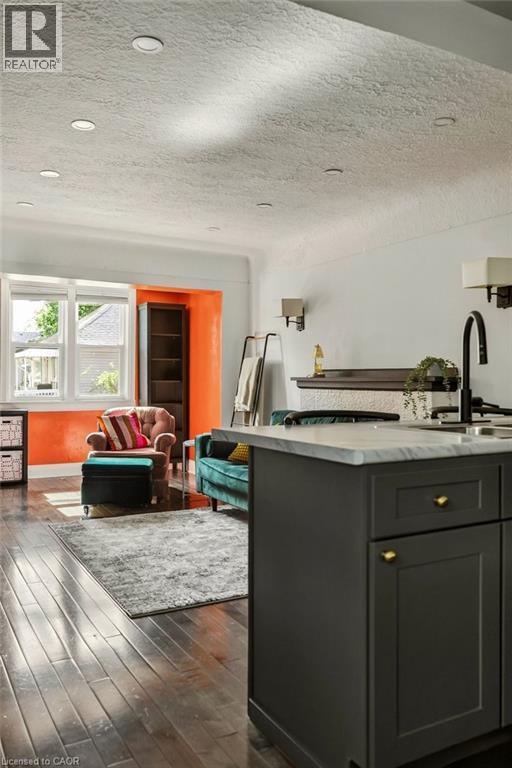 65 Edinburgh Avenue Property Photo 12