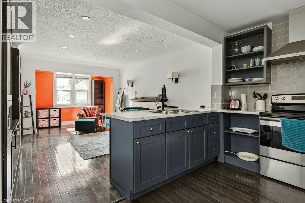 65 Edinburgh Avenue Property Photo 14