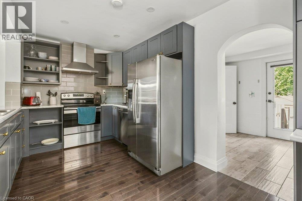 65 Edinburgh Avenue Property Photo 16
