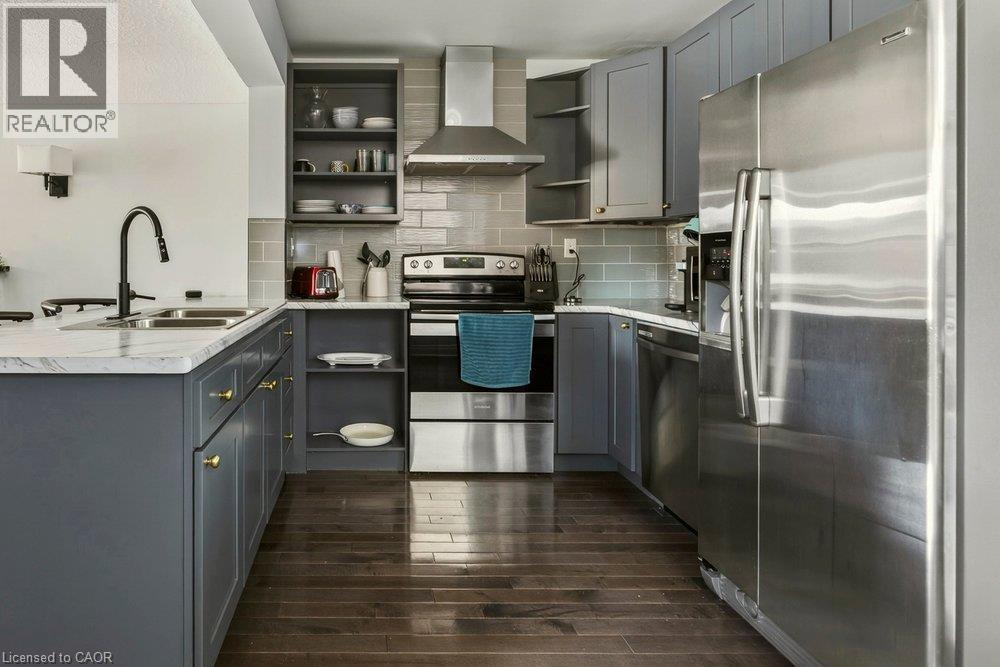 65 Edinburgh Avenue Property Photo 17