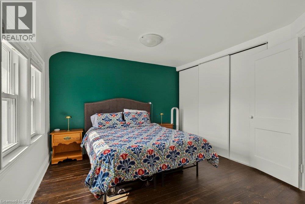 65 Edinburgh Avenue Property Photo 33