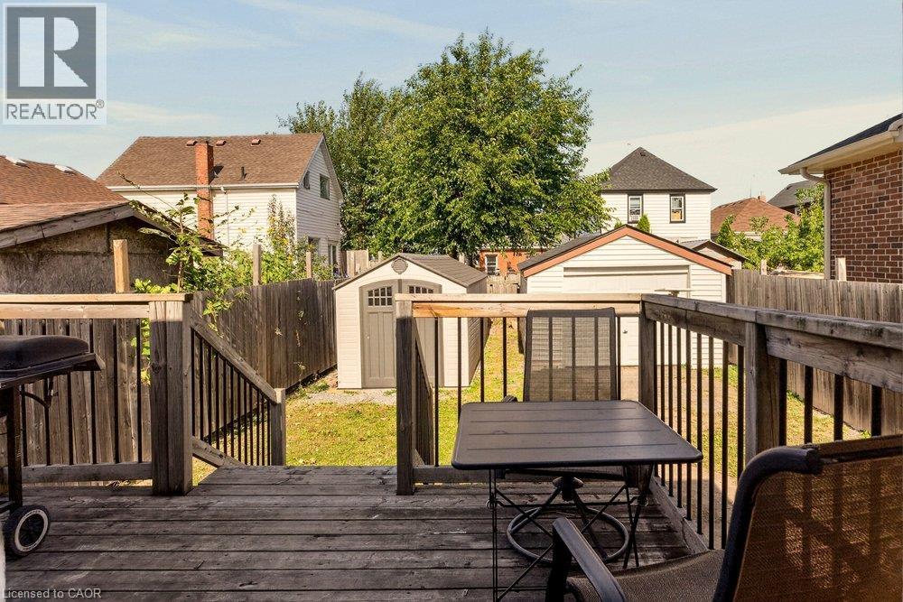65 Edinburgh Avenue Property Photo 45
