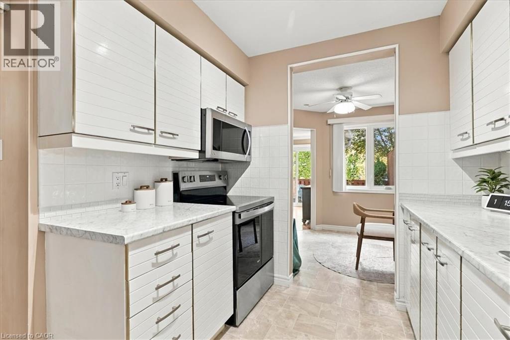 525 Beechwood Drive Unit# 31 Property Photo 14