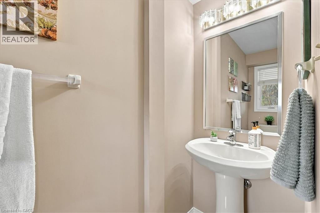 525 Beechwood Drive Unit# 31 Property Photo 17
