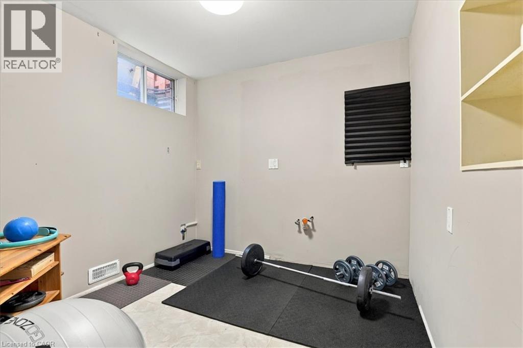 525 Beechwood Drive Unit# 31 Property Photo 32
