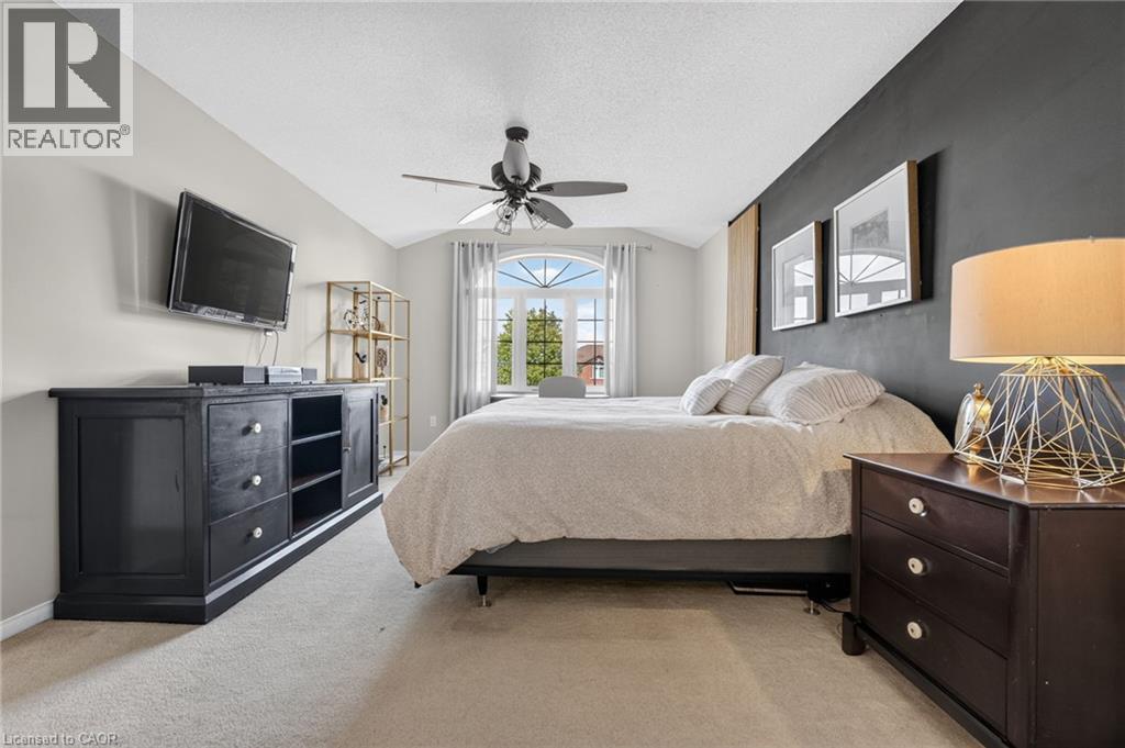 28 Holkham Avenue Property Photo 25