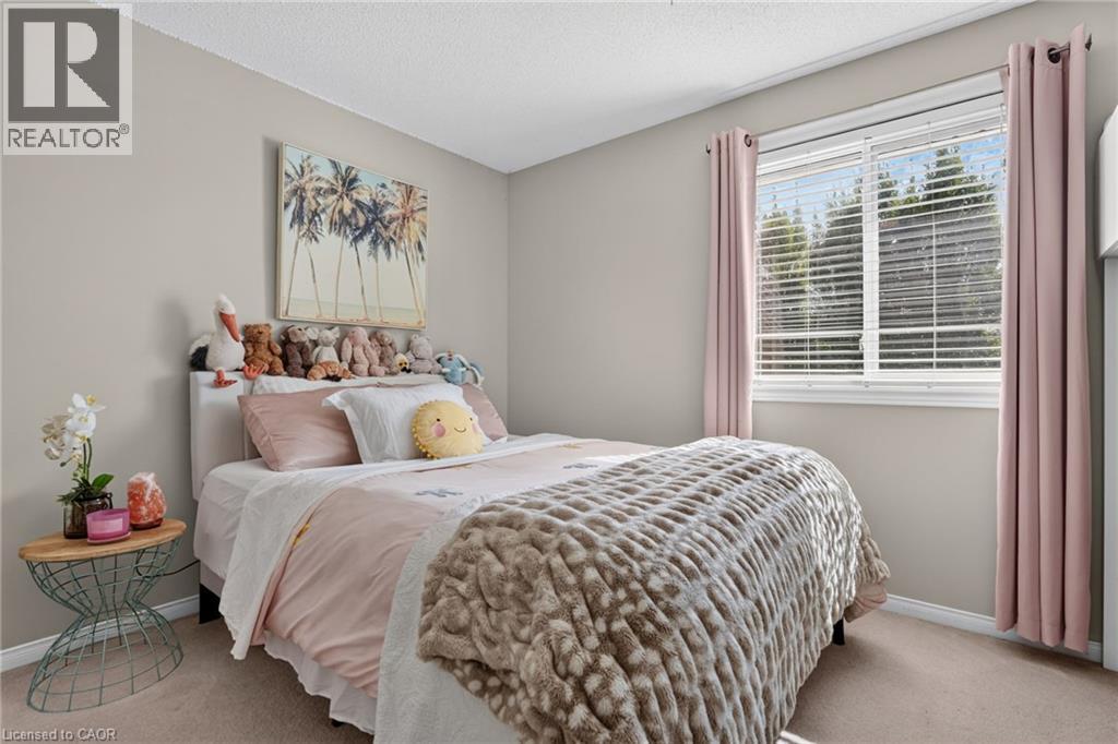 28 Holkham Avenue Property Photo 36
