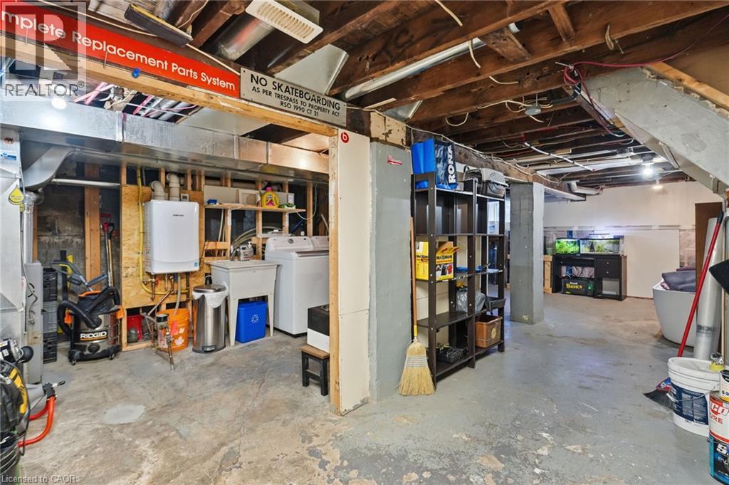 32 Oak Avenue Property Photo 36