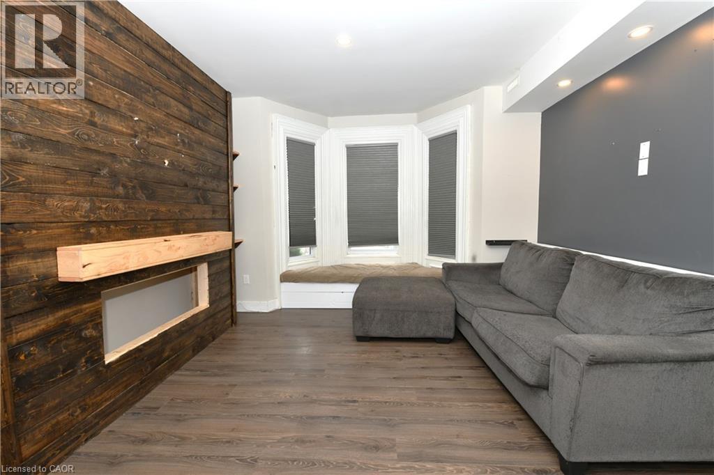 10 Meda Street Property Photo 11