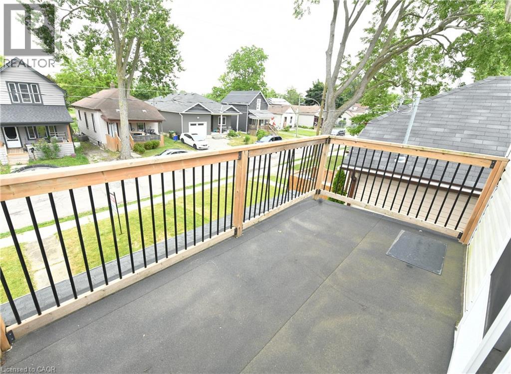 10 Meda Street Property Photo 16