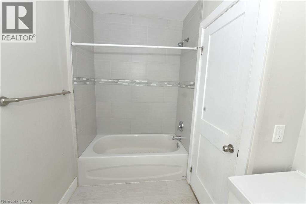 10 Meda Street Property Photo 19