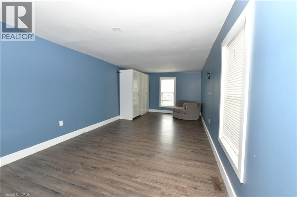 10 Meda Street Property Photo 23