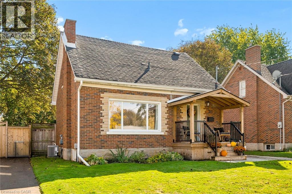 113 Adelaide Street Property Photo 7