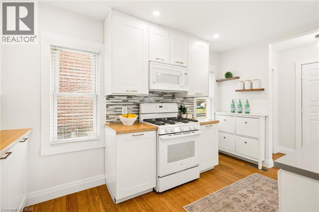 113 Adelaide Street Property Photo 17