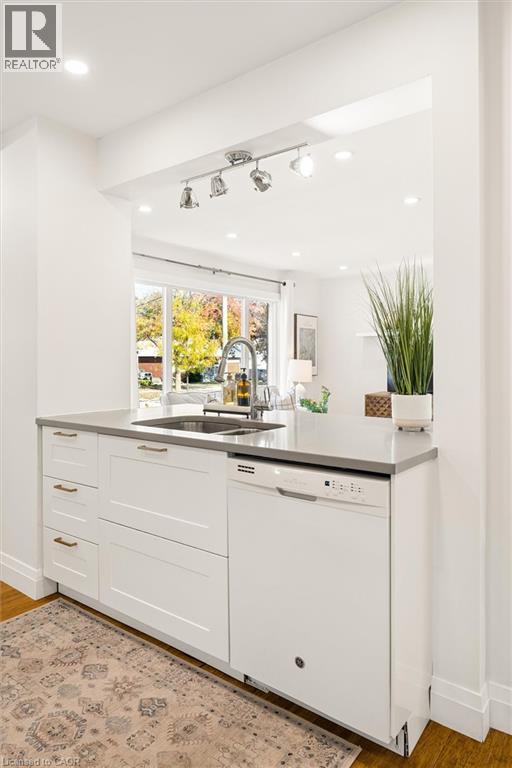 113 Adelaide Street Property Photo 19