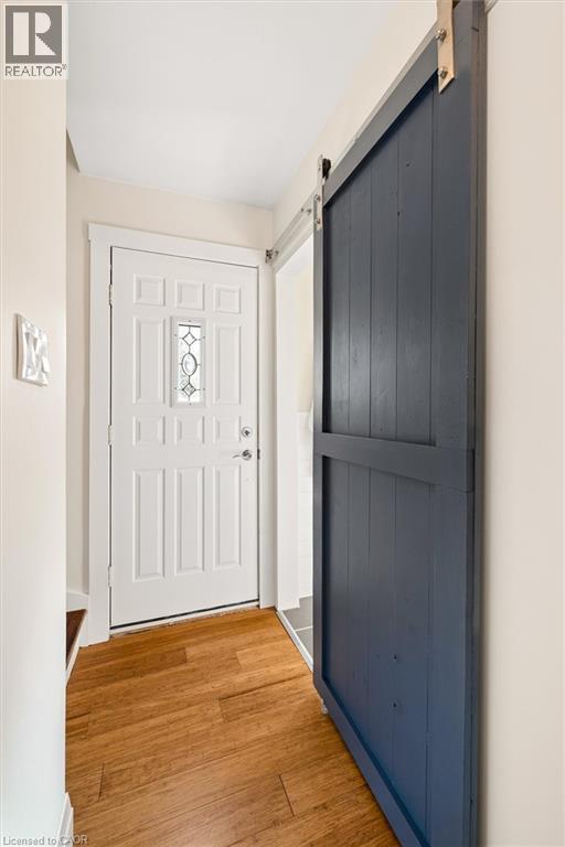 113 Adelaide Street Property Photo 23