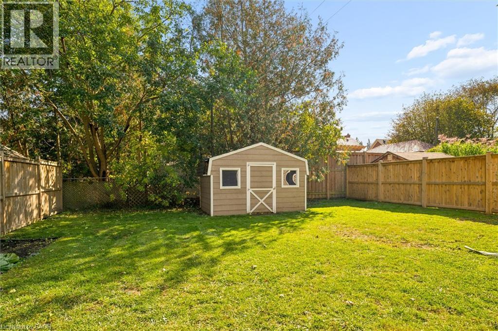 113 Adelaide Street Property Photo 36