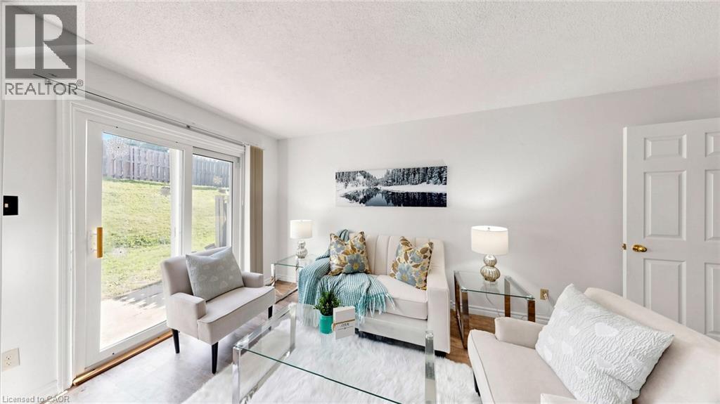 304 Bluevale Street Unit# B Property Photo 6