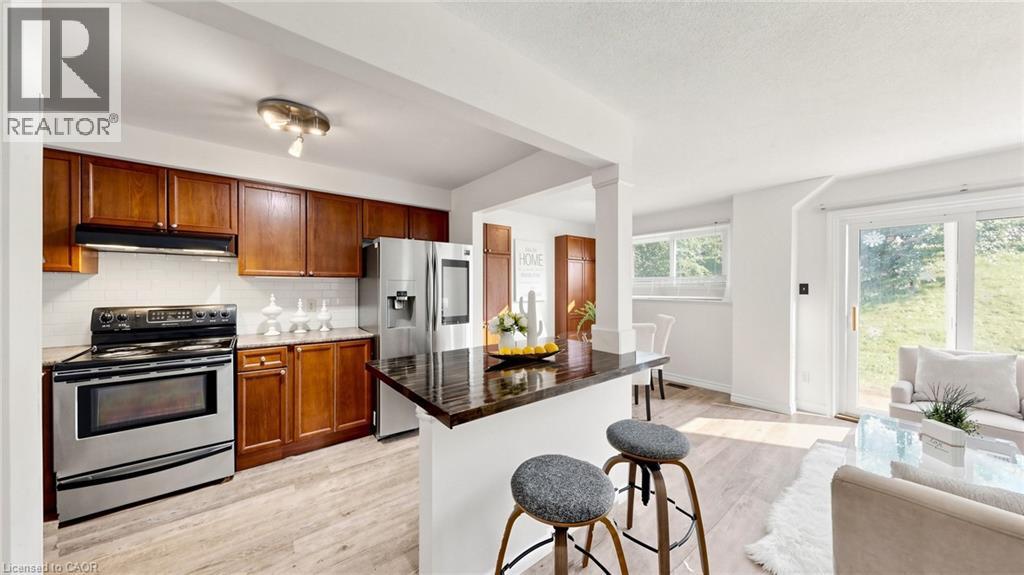 304 Bluevale Street Unit# B Property Photo 10