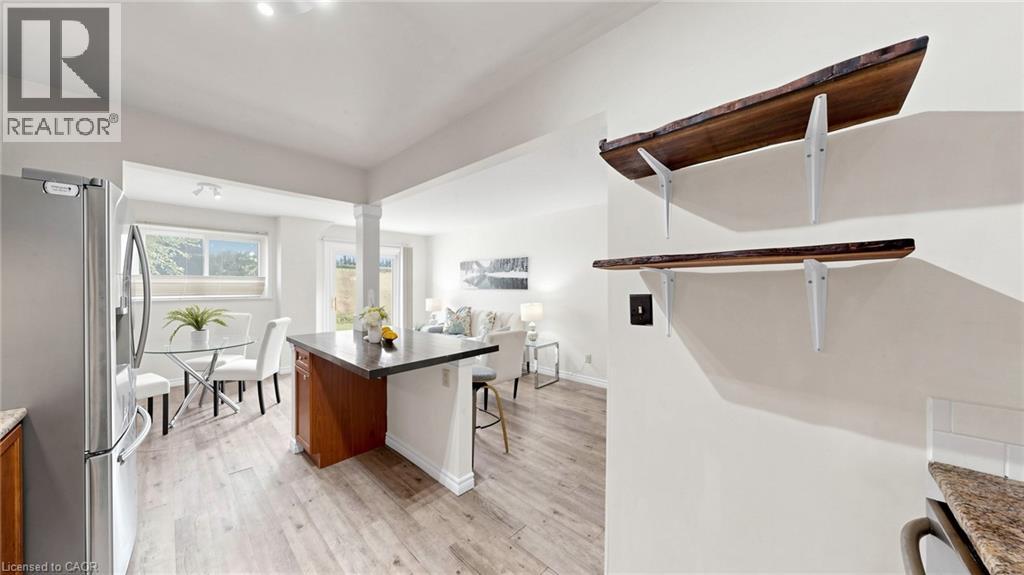 304 Bluevale Street Unit# B Property Photo 12
