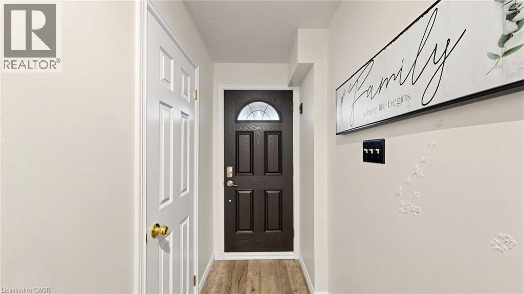 304 Bluevale Street Unit# B Property Photo 20
