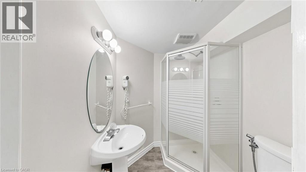 304 Bluevale Street Unit# B Property Photo 37