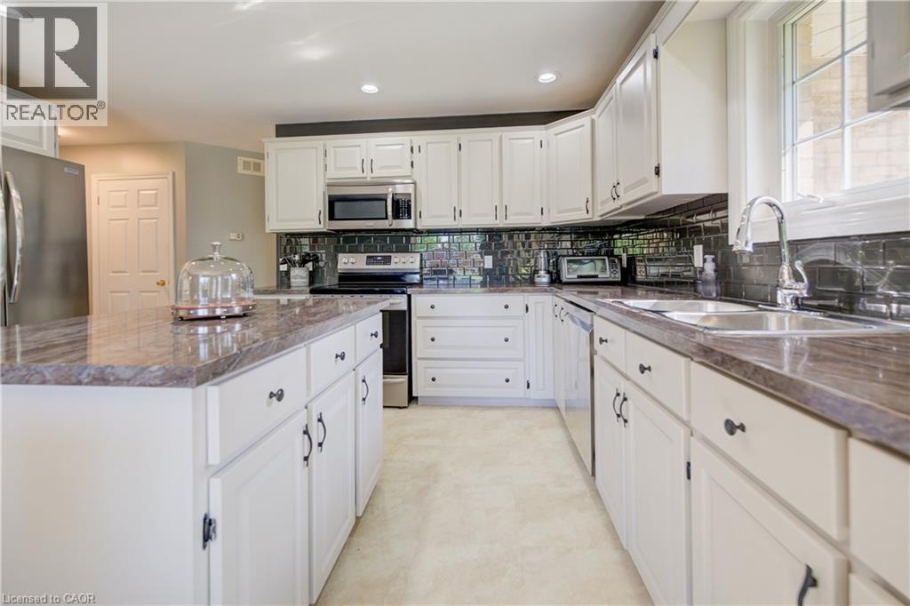 540 Sligo Road W Property Photo 16