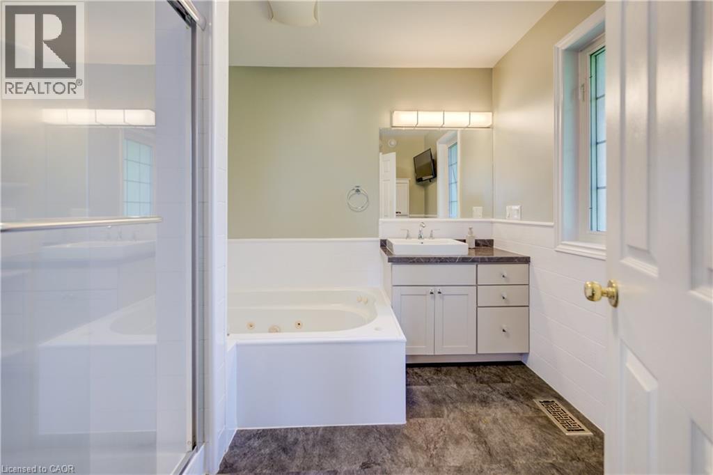 540 Sligo Road W Property Photo 26
