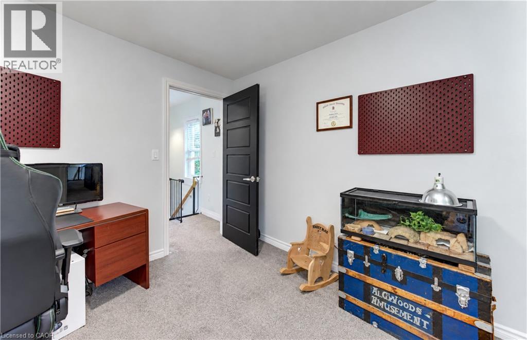 55 Queen Street W Property Photo 29