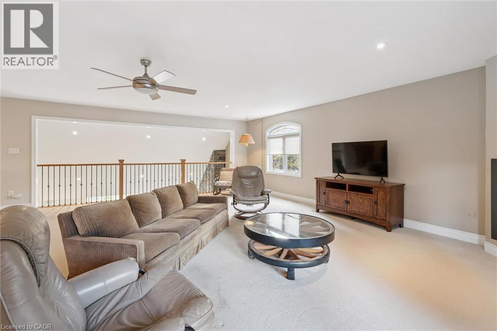 15 Breakwater Court Property Photo 28