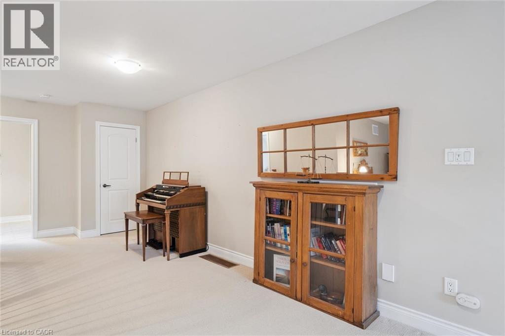 15 Breakwater Court Property Photo 32