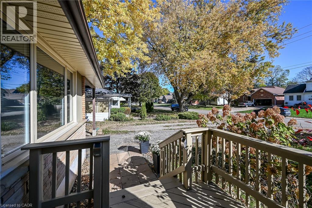 17 Tranquility Street Property Photo 4