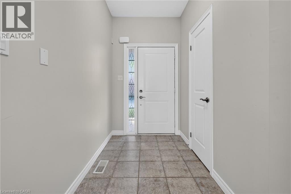 8 Lakelawn Road Unit# 22 Property Photo 7